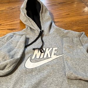 Nike sweatshirt